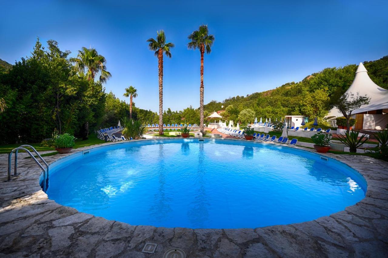 Grand Hotel Delle Terme Terme Luigiane エクステリア 写真