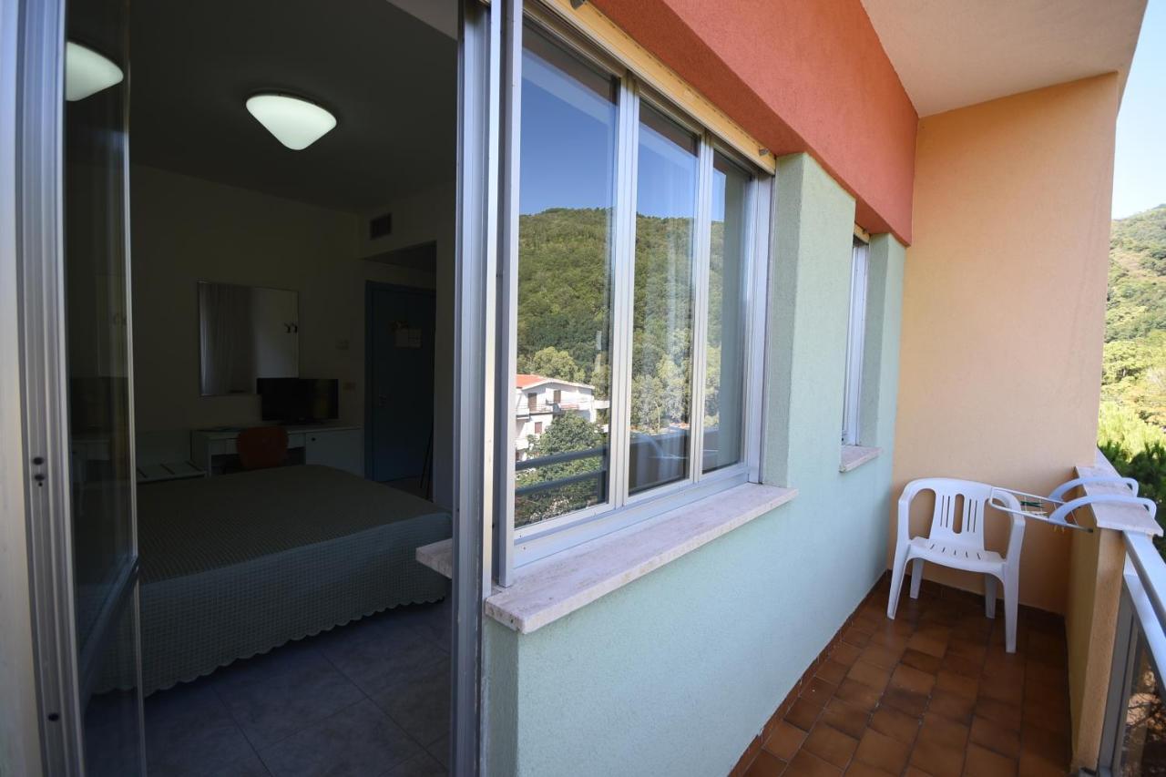 Grand Hotel Delle Terme Terme Luigiane エクステリア 写真